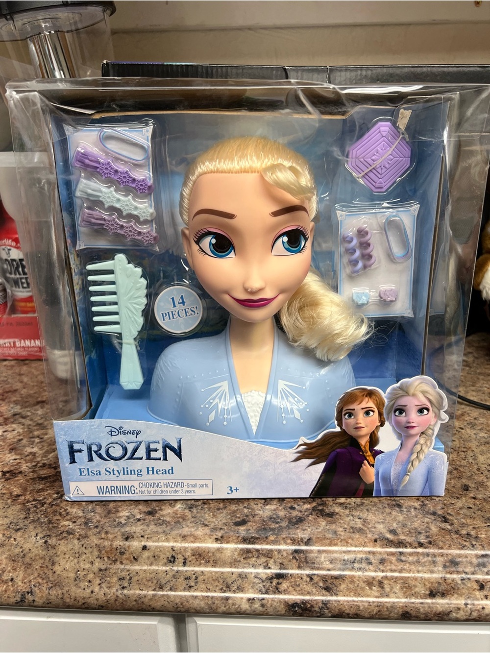 Disney Frozen Elsa Styling Head with Blonde Hair and Pastel Accessories